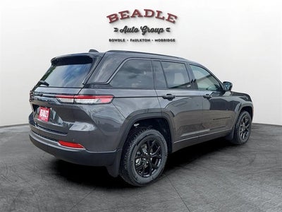 2026 Jeep Grand Cherokee GRAND CHEROKEE LAREDO ALTITUDE 4X4