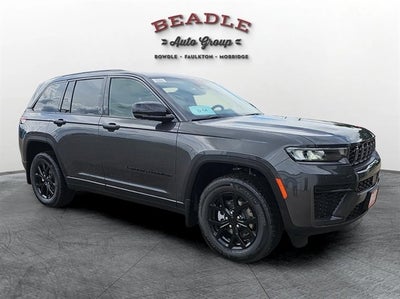 2026 Jeep Grand Cherokee GRAND CHEROKEE LAREDO ALTITUDE 4X4