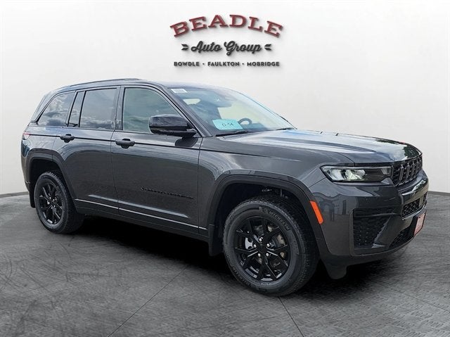 2026 Jeep Grand Cherokee GRAND CHEROKEE LAREDO ALTITUDE 4X4