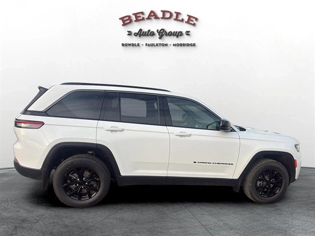 2026 Jeep Grand Cherokee GRAND CHEROKEE LAREDO ALTITUDE 4X4