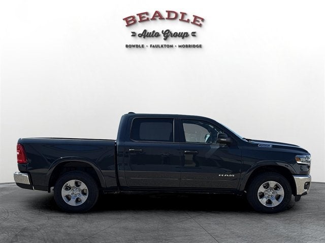 2025 RAM Ram 1500 RAM 1500 BIG HORN CREW CAB 4X4 5'7' BOX