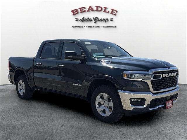 2025 RAM Ram 1500 RAM 1500 BIG HORN CREW CAB 4X4 5'7' BOX