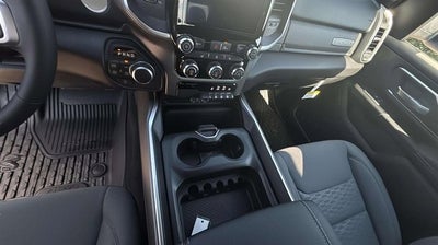 2025 RAM Ram 1500 RAM 1500 BIG HORN CREW CAB 4X4 5'7' BOX