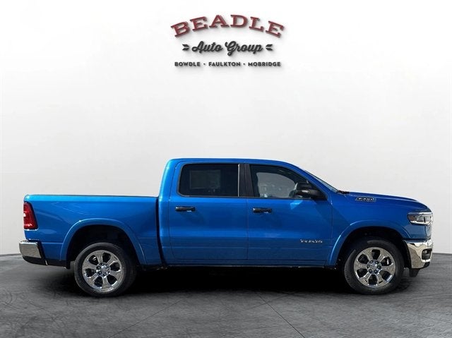 2025 RAM Ram 1500 RAM 1500 BIG HORN CREW CAB 4X4 5'7' BOX