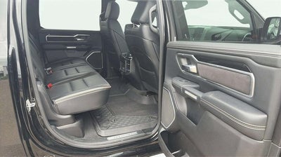 2022 RAM 1500 Laramie Crew Cab 4x4 5'7' Box