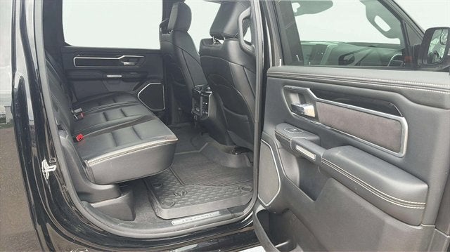2022 RAM 1500 Laramie Crew Cab 4x4 5'7' Box