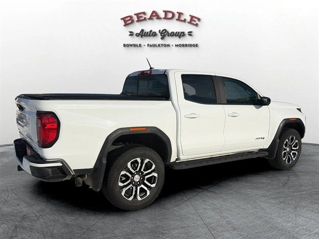 2024 GMC Canyon 4WD AT4