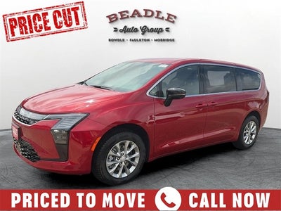 2027 Chrysler Pacifica PACIFICA SELECT AWD