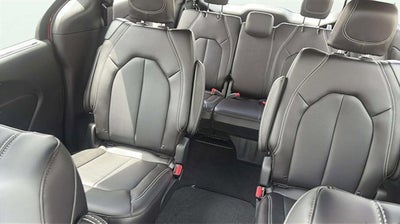 2027 Chrysler Pacifica PACIFICA SELECT AWD
