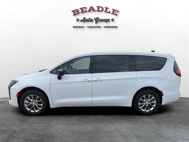 2027 Chrysler Pacifica PACIFICA SELECT AWD