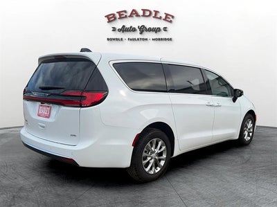 2027 Chrysler Pacifica PACIFICA SELECT AWD