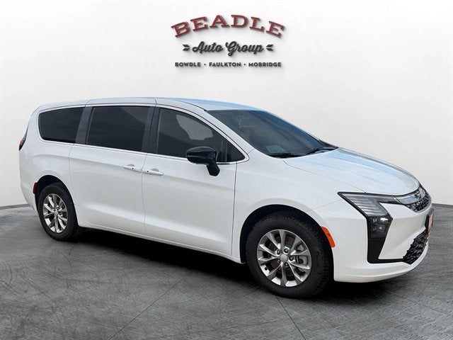 2027 Chrysler Pacifica PACIFICA SELECT AWD