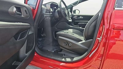 2027 Chrysler Pacifica PACIFICA LIMITED AWD