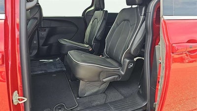 2027 Chrysler Pacifica PACIFICA LIMITED AWD