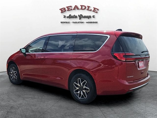 2027 Chrysler Pacifica PACIFICA LIMITED AWD