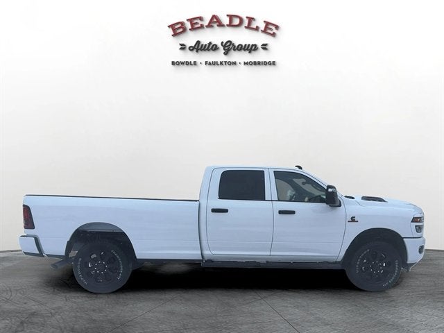 2026 RAM Ram 2500 RAM 2500 BLACK EXPRESS CREW CAB 4X4 8' BOX