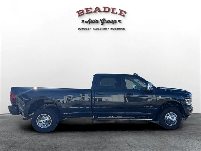 2026 RAM Ram 3500 RAM 3500 LARAMIE CREW CAB 4X4 8' BOX