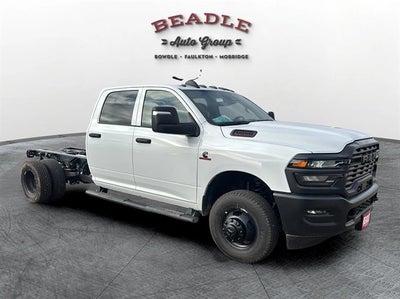 2026 RAM Ram 3500 Chassis Cab RAM 3500 TRADESMAN CREW CAB CHASSIS 4X4 60' CA