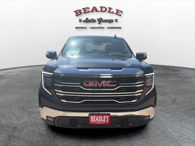 2023 GMC Sierra 1500 4WD Crew Cab Short Box SLT
