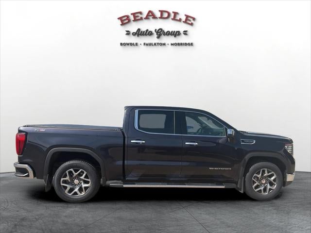2023 GMC Sierra 1500 4WD Crew Cab Short Box SLT