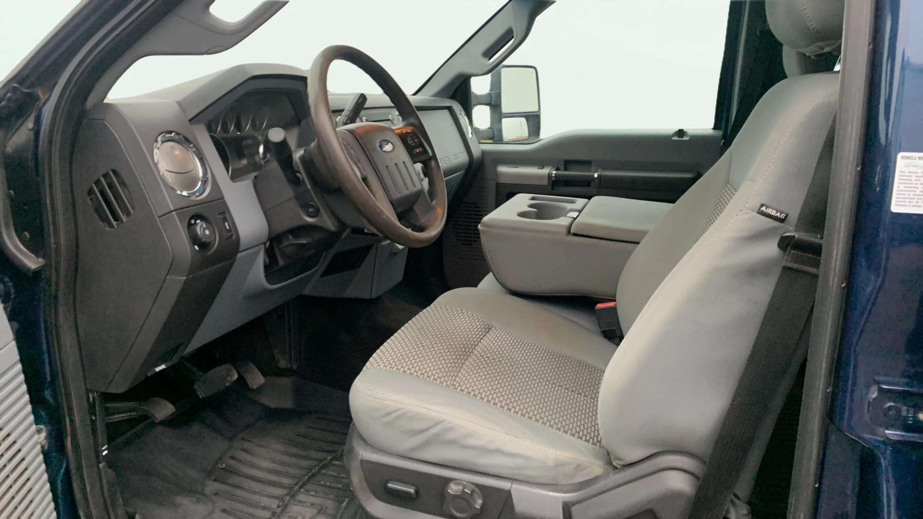 2015 Ford Super Duty F-350 SRW Platinum