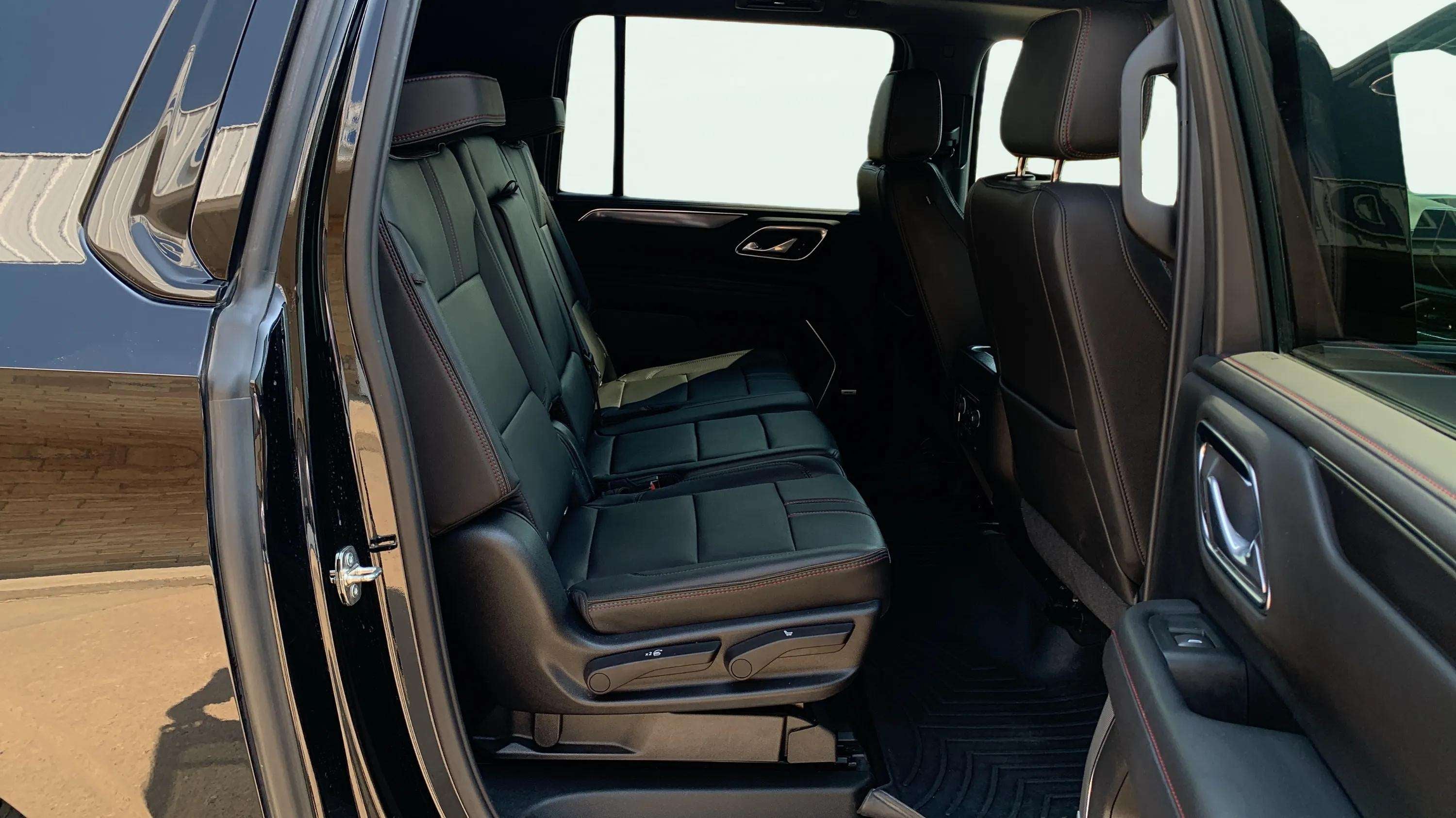 2021 Chevrolet Suburban RST