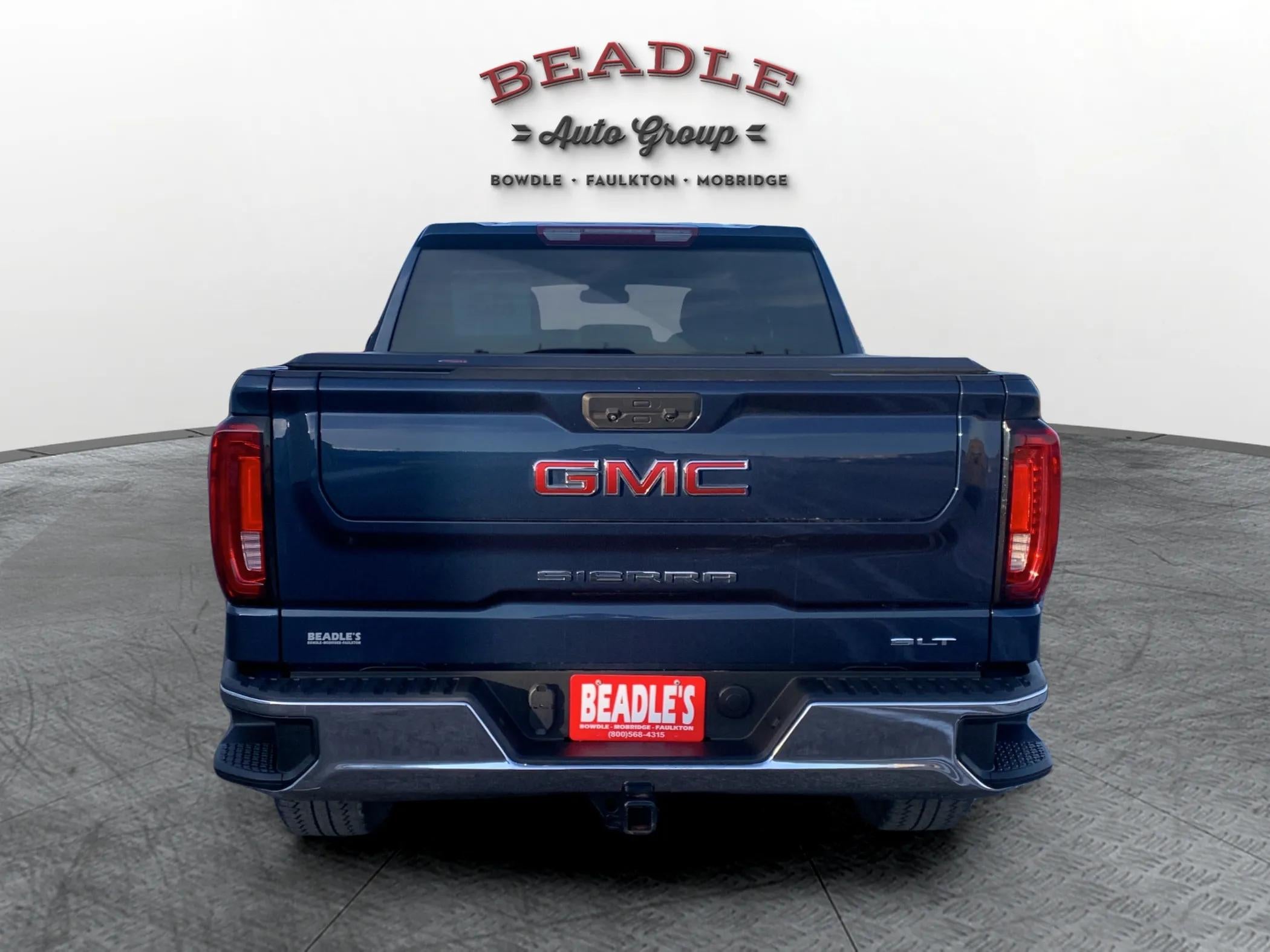 2022 GMC Sierra 1500 SLT