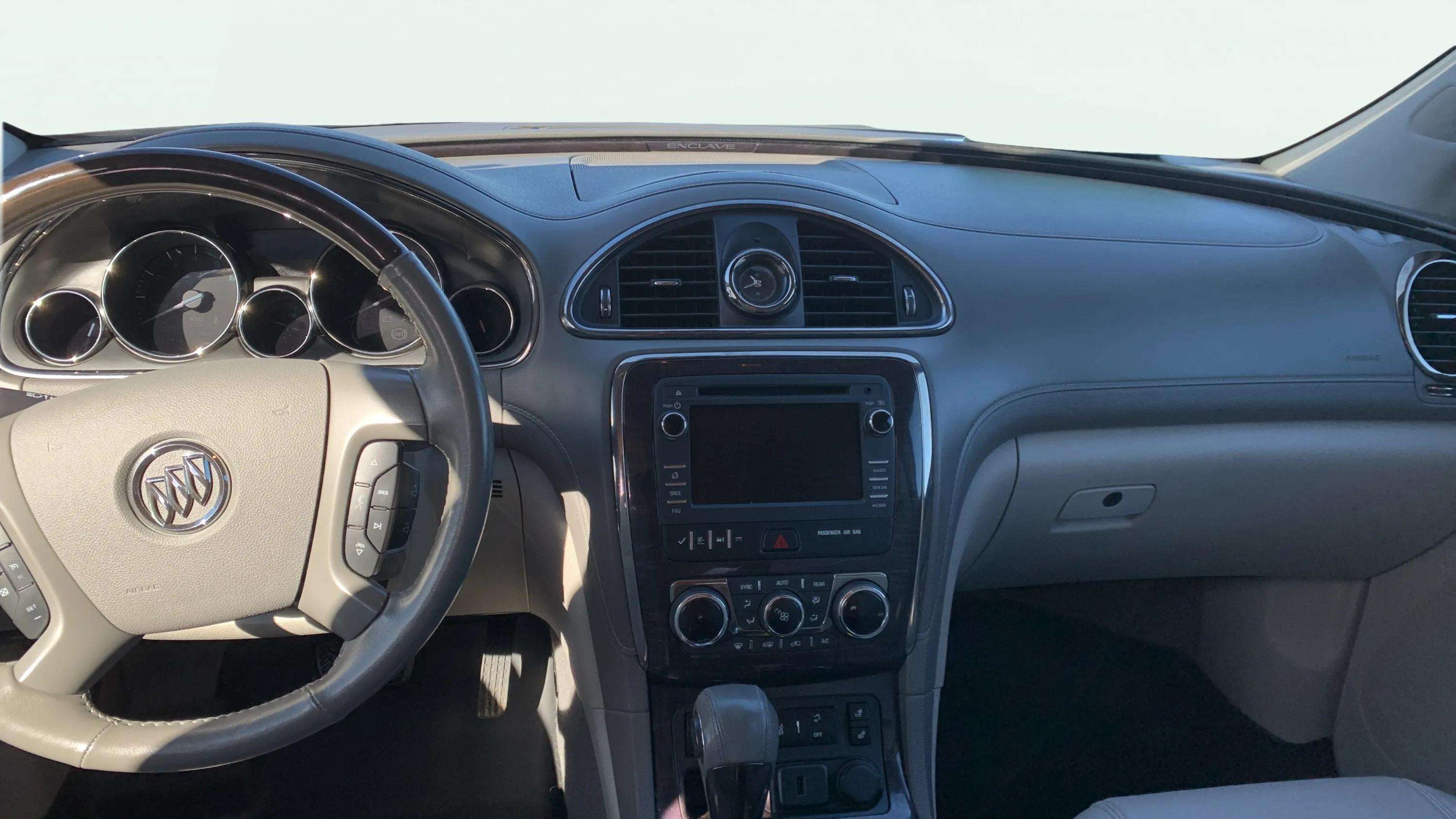 2017 Buick Enclave Leather