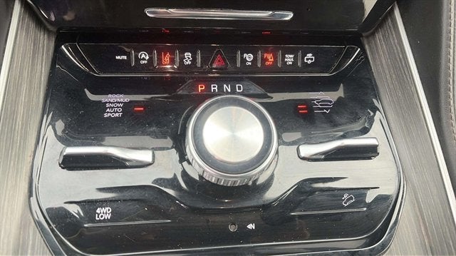 2023 Jeep Wagoneer L Series III 4x4