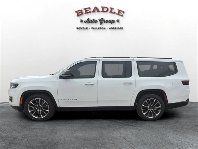 2023 Jeep Wagoneer L Series III 4x4
