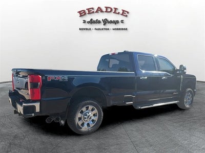2023 Ford F-350 LARIAT