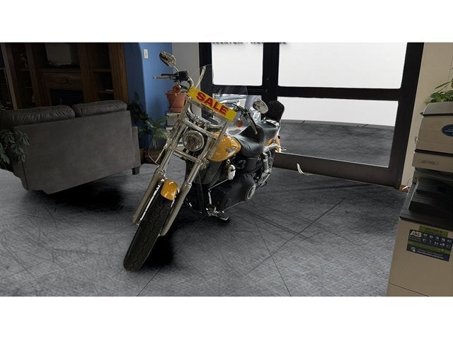 2007 Harley-Davidson Dyna Street Bob Base