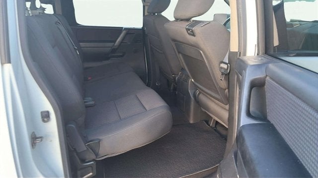 2010 Nissan Titan SE