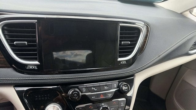 2021 Chrysler Pacifica Limited AWD
