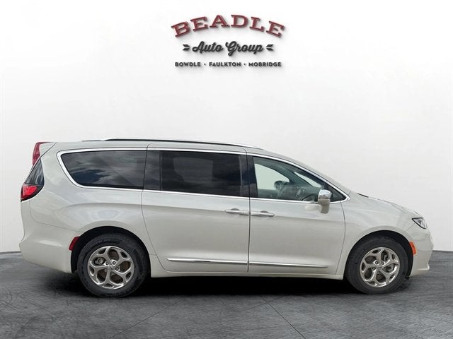 2021 Chrysler Pacifica Limited AWD