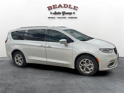 2021 Chrysler Pacifica Limited AWD