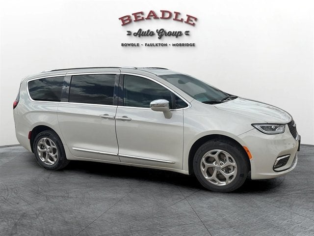 2021 Chrysler Pacifica Limited AWD