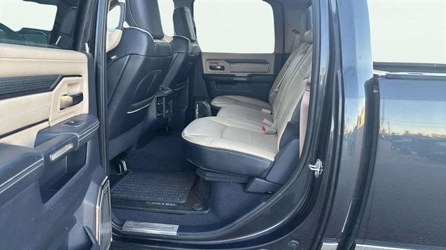 2021 RAM 3500 Limited Crew Cab 4x4 8' Box